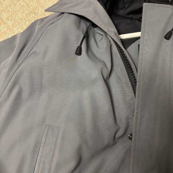 Men's Canada Goose Grey Chilliwack Bomber Jacket with Dust Bag - Size XL - Picture 3 of 6